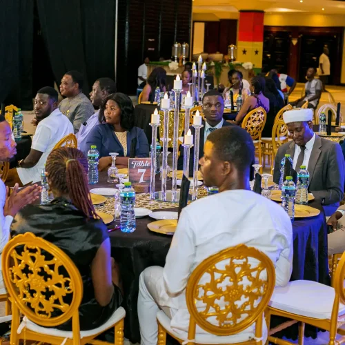 434736977_908992974358580_6757874834146981387_n